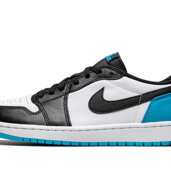 Air Jordan 1 Low OG "UNC"