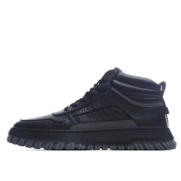 Gucci Distressed Screener sneaker
