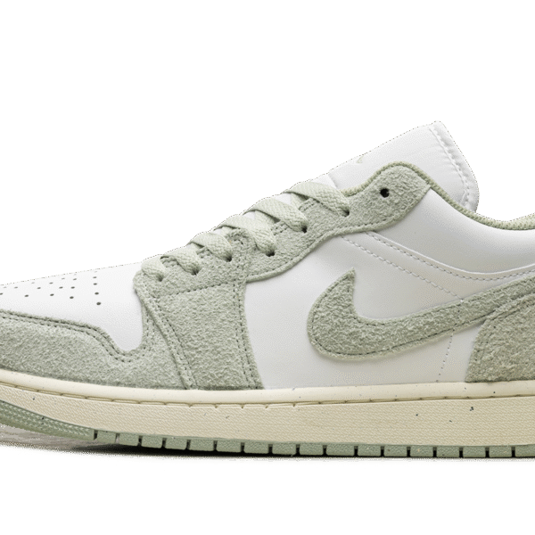 Air Jordan 1 Low SE "Seafoam"