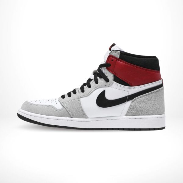 Air Jordan 1 Retro High Light Smoke Grey