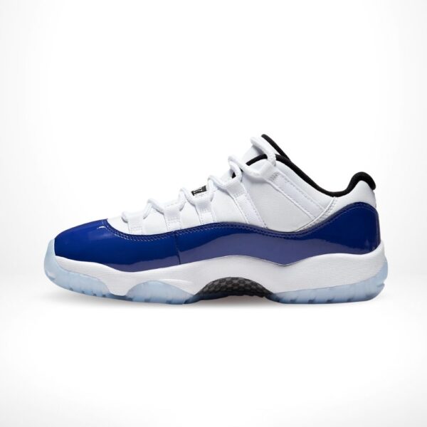 Air Jordan 11 Retro Low White Concord Sketch