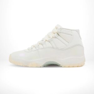 Air Jordan 11 Retro Pearl White